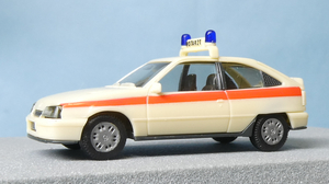 宅急便コンパクト発送 1/87 Herpa 4107 Opel Kadet GSi ドクターカー 中古・現状・1輌