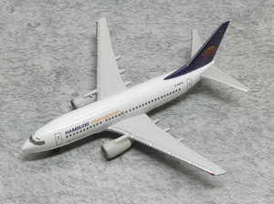 宅急便コンパクト発送 Herpa 500 512565 B-737-700 D-AHIA HAMBURG INTERNATIONAL 中古・現状・1機