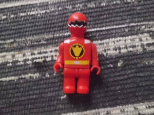  mega block Mini fig Bakuryuu Sentai Abaranger aba red postage 120 jpy ~