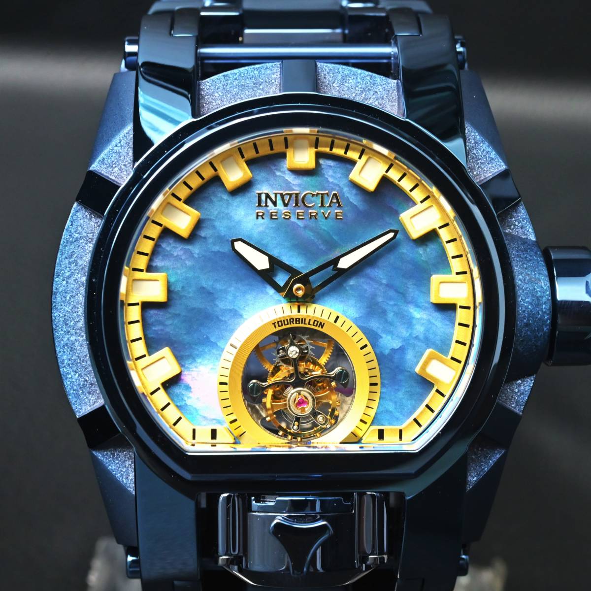 invicta bolt zeusの値段と価格推移は？｜3件の売買情報を集計した