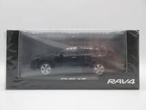 1/30 トヨタ 新型RAV4 ハイブリッド ラブフォー ラブ4 非売品 カラーサンプル ミニカー ダークブルーマイカ_画像1