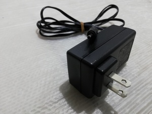  Fujitsu AC adaptor FUJITSU LIMITED FMV-AC348 5V~3A arrows Tab QH35/B1 QH35/W QH30/W correspondence outer diameter approximately 2.5mm