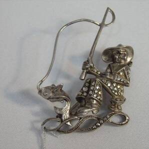 ヴィンテージNY ブローチ フィッシャーマン 1930年 A32