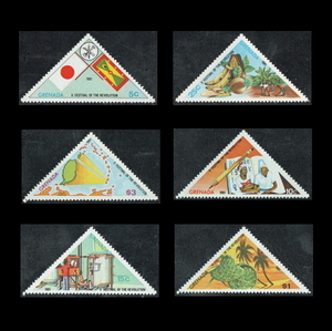 #g Rena da stamp 1981 year revolution 2 anniversary commemoration 6 kind ./ triangle shape 