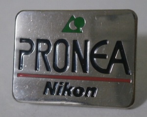 当時もの ニコン プロネア メタル ピンバッジ 90s Vintage NIKON PRONEA 非売品 ノベルティ カメラ