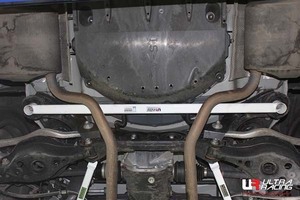 [Ultra Racing] rear member brace Lexus IS200T ASE30 13/05- 200T [RL2-2945]