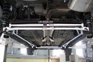 【Ultra Racing】 リアフレームブレース トヨタ ウィッシュ ZNE10G 03/01-09/04 [RT24-237]