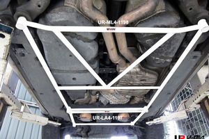 [Ultra Racing] middle member brace Volkswagen Touareg 7LBMVS 03/09-11/02 [ML4-1198]