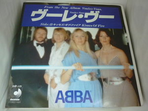 EPA5018　ABBA アバ　/　ヴーレ・ヴー / キッセズ・オブ・ファイア　/　国内盤7インチEP 盤良好