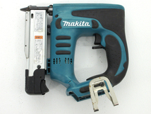 【中古】makita(マキタ) 14.4V 充電式ピンタッカー PT350D｜本体、ケースのみ【d20179900005885d】_画像2