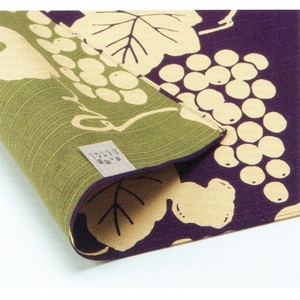 京の両面　おもてなし　ふろしき「葡萄　葡萄色　ぶどういろ」中巾　約50cm（お弁当、ランチョンマットに）　y020-054109