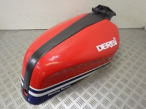 DERBI デルビ GPR50　タンクカバー レッド　VTHGPRRAB1H171***