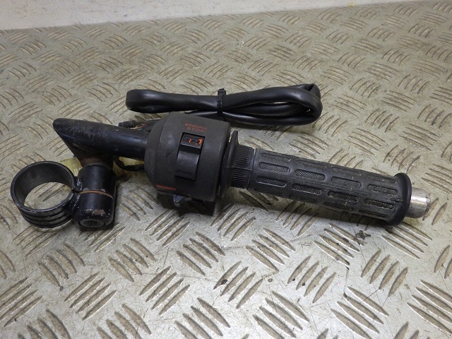 NS250R MC11 ハンドル スイッチ付 右 ベース MC11-1008***
