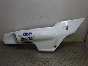 NS250R　MC11　ボディカバー　右　ベース　MC11-1008***