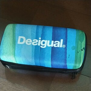 【Desigual】レア　デシグアル　スピーカー　美品