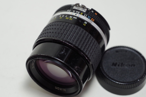シリアルNo.ゾロ目 ニコン Nikon Ai NIKKOR 105mm F2.5S Ai-S 中古送料込み 実写画像あり
