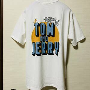 Tom and Jerry (トムとジェリー) Men Tシャツ サイズはLL(XL) トム ジェリー ワーナブラザース アメリカンアニメ (新品タグ付き未使用品)