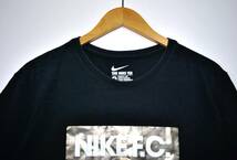 【NIKE F.C.】ナイキ F.C. プリントTシャツ 金ロゴ 黒 M 使用感あり_画像3