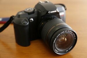 Canon キャノン♪Canon EOS 888 フィルムカメラ＋EF 28-80mm F3.5-5.6 Ⅳ ズームレンズ♪2点セット＋おまけ