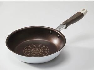 IH対応ブラウンダイヤモンドふっ素フライパン20cm