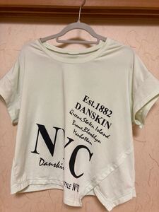 ダンスキン Tシャツ ジム、ヨガ