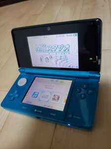 アクアブルー ニンテンドー3DS本体 中古