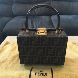 FENDI フェンディ ズッカ バッグ ショルダーストラップ無し