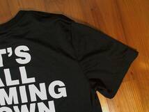 ★美品☆プーマ【PUMA】『IT'S ALL COMING DOWN』　金槌 トンカチ　ヘリメット ロゴプリント 半袖Tシャツ ドライＴシャツ M 黒 ブラック　_画像10