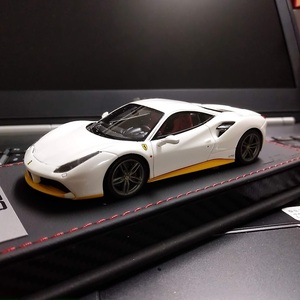 1/43 MR フェラーリ 488GTB　限定7台　S/N:01