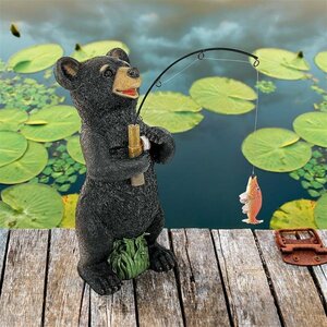 釣りをするツキノワグマ像　屋外フィギュア置物池プールガーデン庭花壇オーナメント庭園漁師黒熊ベアアニマル動物り人動物像リールクマ