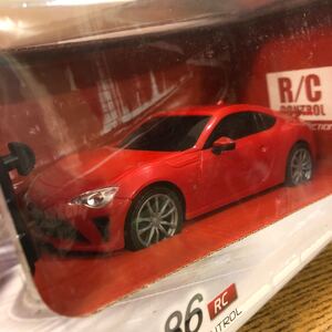 TOYOTA トヨタ 86 赤 ラジコンカー 40MHz 実車と同形状 細部に至るまで全てリアル ラジコン Ah105