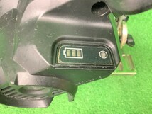 中古品 makita マキタ 18V 165mm 充電式 マルノコ HS631DZ 本体のみ 【2】_画像6