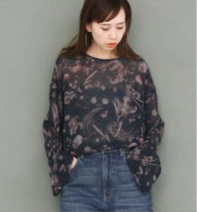 *( free shipping )KBF dry flower do Be blouse floral print sia- Urban Research 