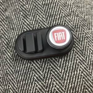 カーアクセサリー 車内フック 黒 ブラック 2個セット FIAT フィアット ロゴ 便利グッズ 収納 ケーブル掛け ★簡単設置 新品送料無料