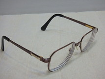 s205u　中古　BURBERRY 　バーバリー　眼鏡フレーム　めがね　メガネ　54□17-142　2509　部品パーツ取り用　ジャンク　_画像6