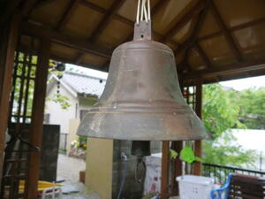 【TS20521】教会鐘 / ウエディングベル チャペル鐘 銅製 釣鐘 マリンベル 結婚式場 金属工芸 重量約13Kg 全長約24㎝　希少