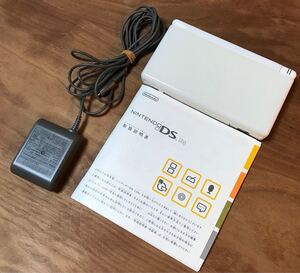 ニンテンドーDS lite 本体 白色