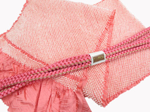 《京都一輝堂》【着物】　和装小物　帯締め　帯揚げ　セット　振袖用　絞り　丸組　金糸　ピンク系　L220418-65