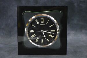 (NK☆) SEIKO 置時計 ジャンク品 セイコー スタイリッシュ デザイン インテリア 時計 オシャレ