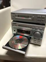 SONY ソニー　CD.MD.カセットテープデッキ付きコンポ　ジャンク品_画像2