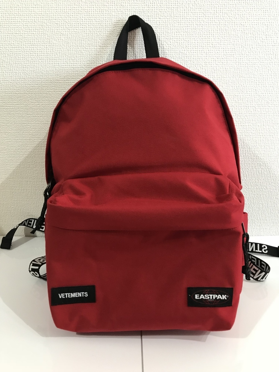 値下げ vetements × eastpak - greatriverarts.com