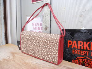  unused! made in Japan QUATRE SAISONS( cattle season ) design handbag / clutch bag / party bag 
