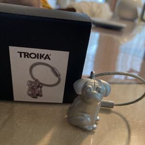 TROIKAトロイカ キーホルダー キーリング 犬 パグ
