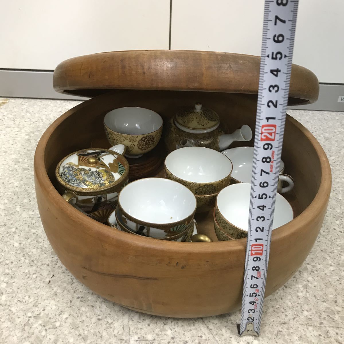 ヤフオク! -「九谷焼茶器セット」(茶道具) (九谷)の落札相場・落札価格 ★絶版品★ 専用出品 九谷焼 茶器セット他7点お纏め 食器