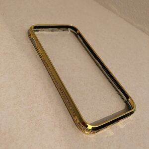 iPhone5.5s バンパーケース　ゴールド