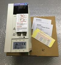 新品★ MITSUBISHI/ 三菱　サーボアンプ MR-Jシリーズ MR-J2S-100B 【保証】_画像2