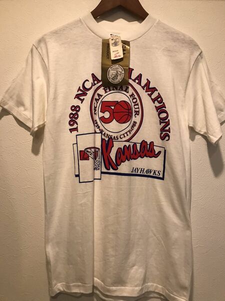 《送料込み》DEAD STOCK 80s vintage Champion Tシャツ サイズM 80年代 チャンピオン ビンテージ ヴィンテージ アメカジ 古着 USA製