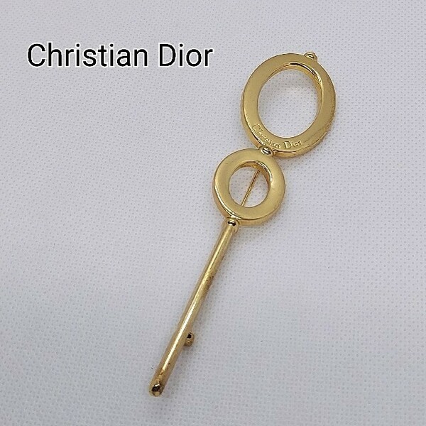 クリスチャンディオール　Christian Dior　ブローチ　ゴールドカラー