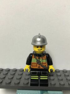 レゴ シティ 消防士 レスキュー隊員 ミニフィグ LEGO ヘルメット