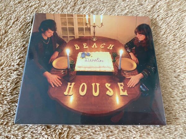 新品未開封　Beach House 2nd AL名作Devotion Dream Pop Chillwave Shoegazer 輸入盤CD ビーチハウス　即決　送料無料